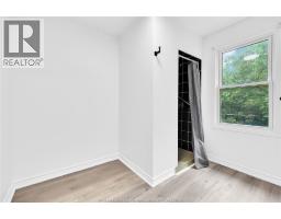 Living room - 430-432 Campbell, Windsor, ON N9B2H4 Photo 16