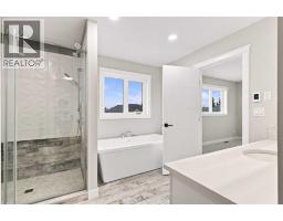 38 Lindman Avenue, Red Deer, AB T4R0S5 Photo 23