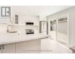Rear - 2844 Kingsberry Crescent, Mississauga, ON L5B2K9 Photo 10