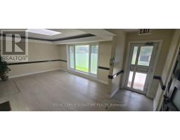 5085 Mclaughlin Road, Mississauga, ON L5R1B6 Photo 8
