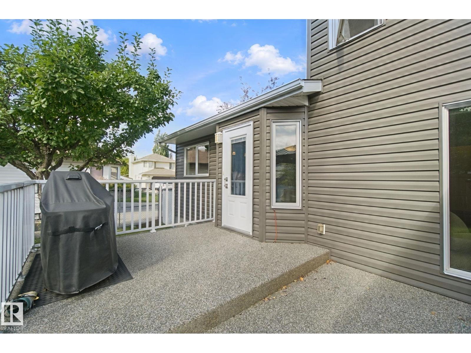 2 STONESHIRE CL - Image 63