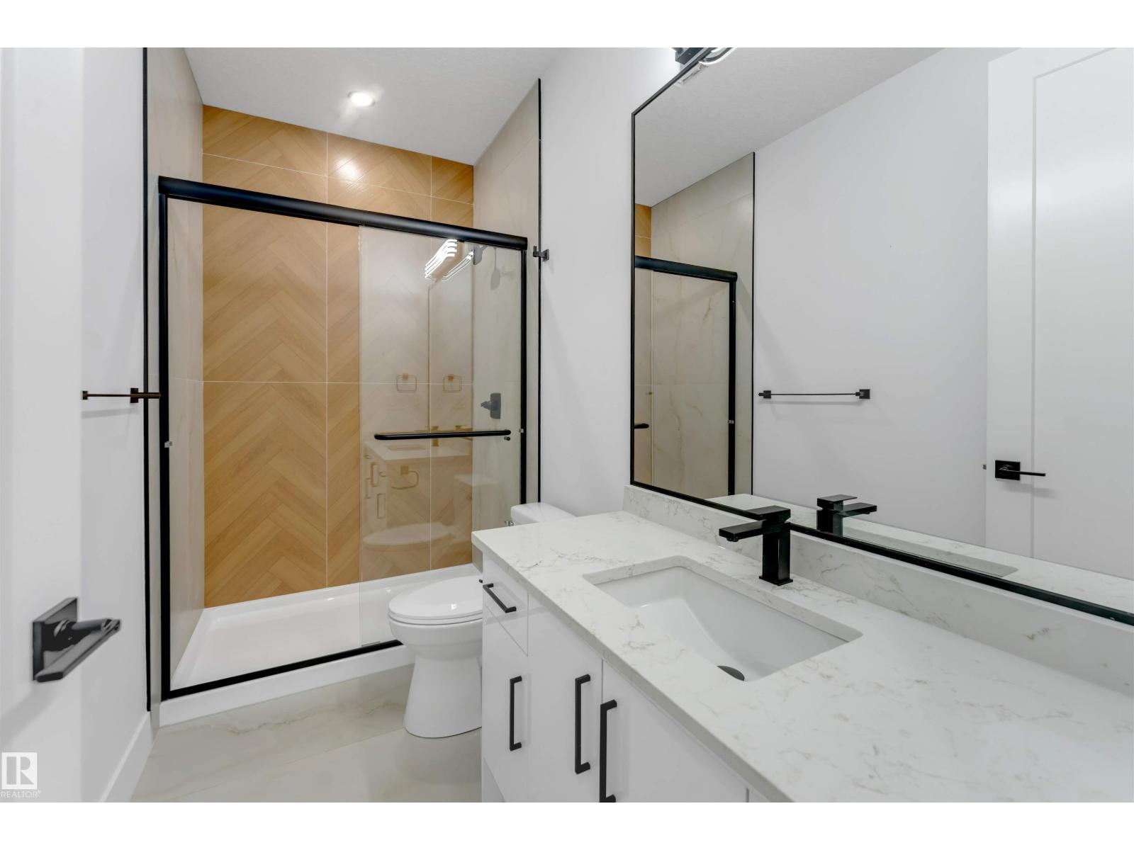 4651 17 AV SW - Image 5