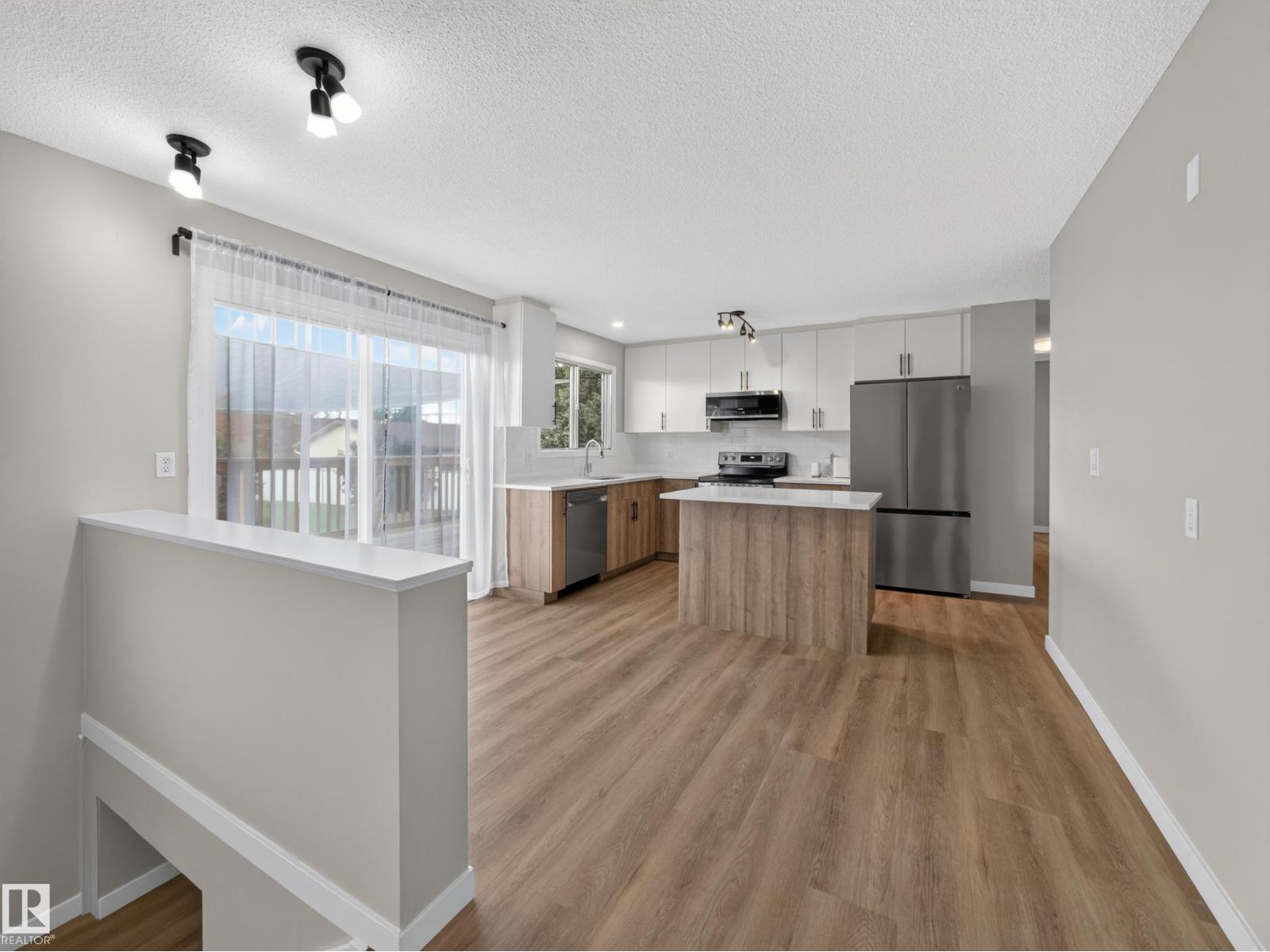 9836 169 ST NW - Image 15