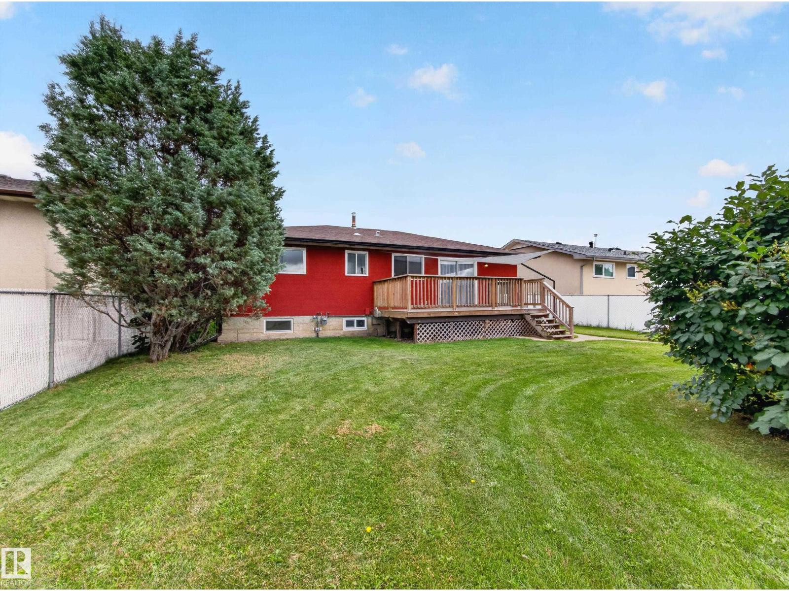 9836 169 St NW photo 3 — MLS® E4509329