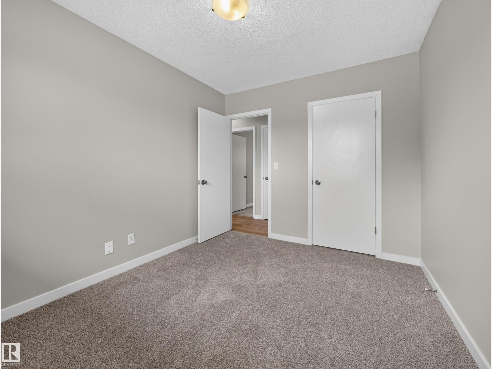 9836 169 ST NW - Image 33