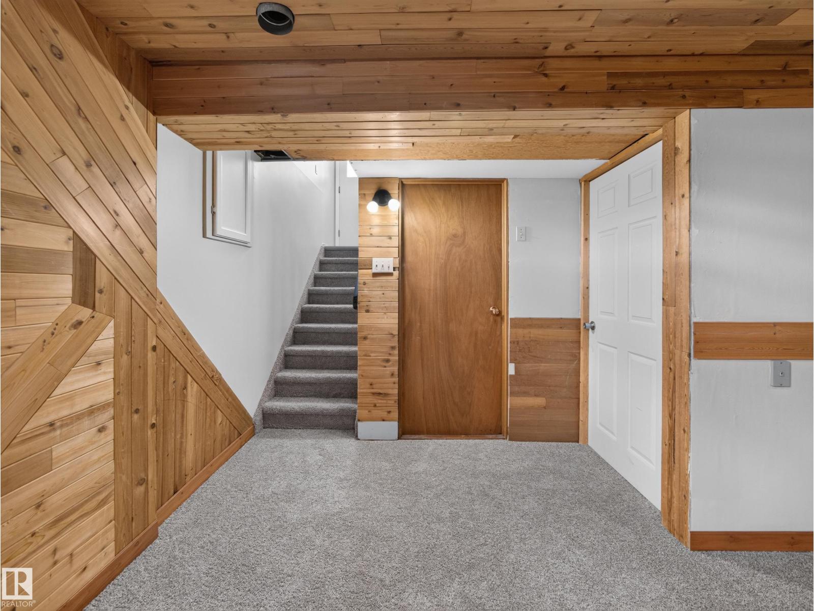 9836 169 ST NW - Image 34