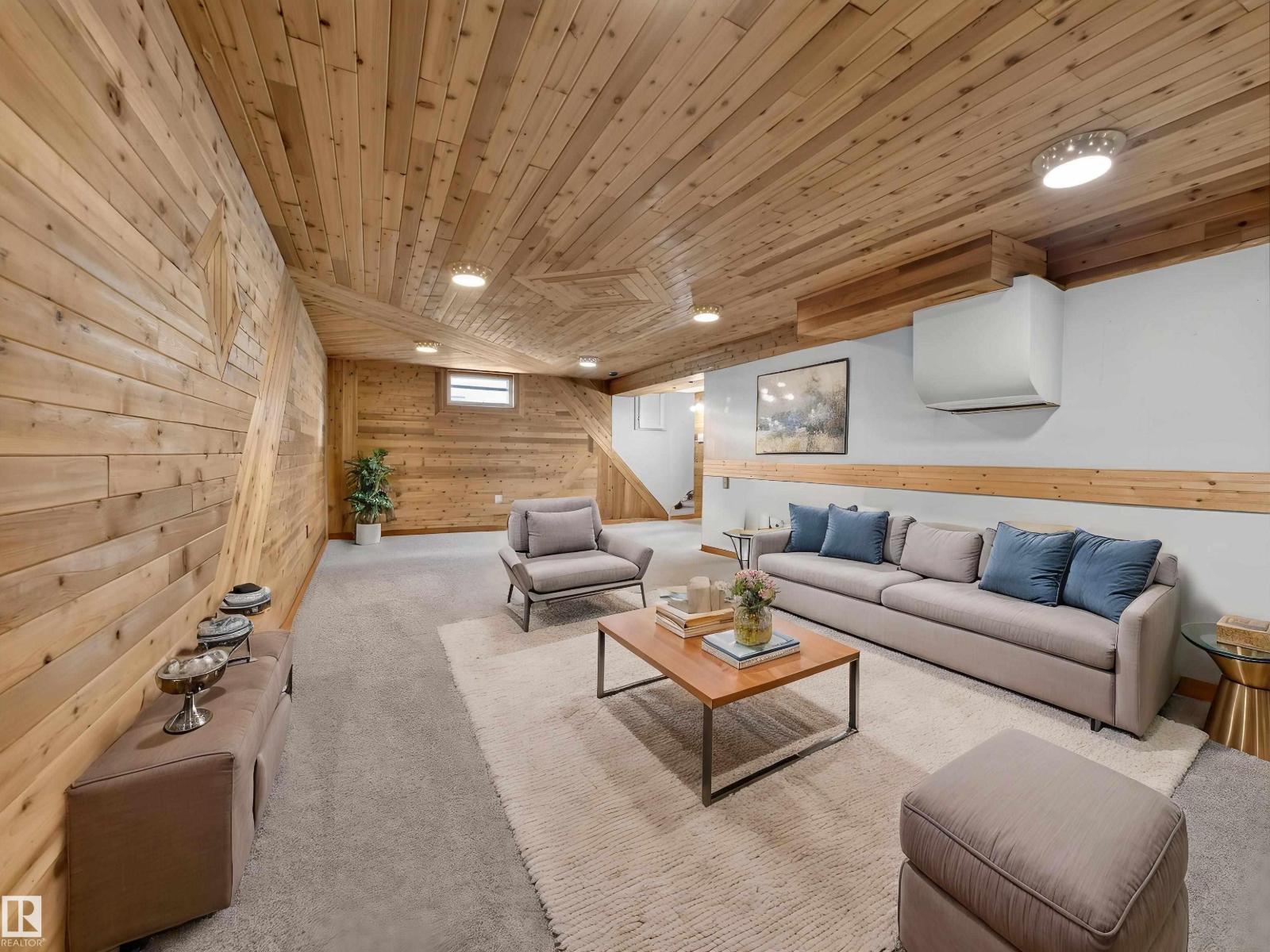 9836 169 ST NW - 36