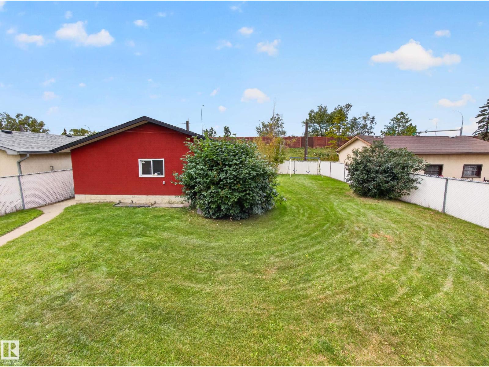 9836 169 ST NW - 48
