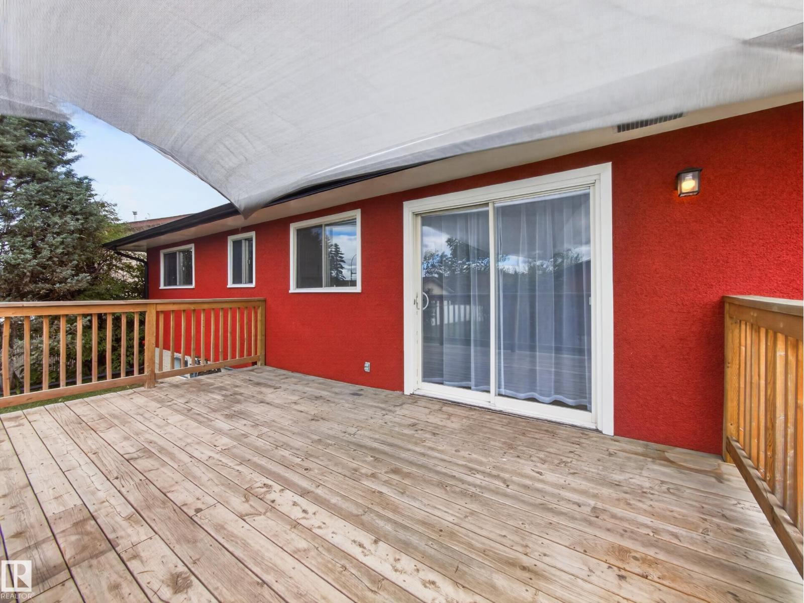 9836 169 ST NW - 54