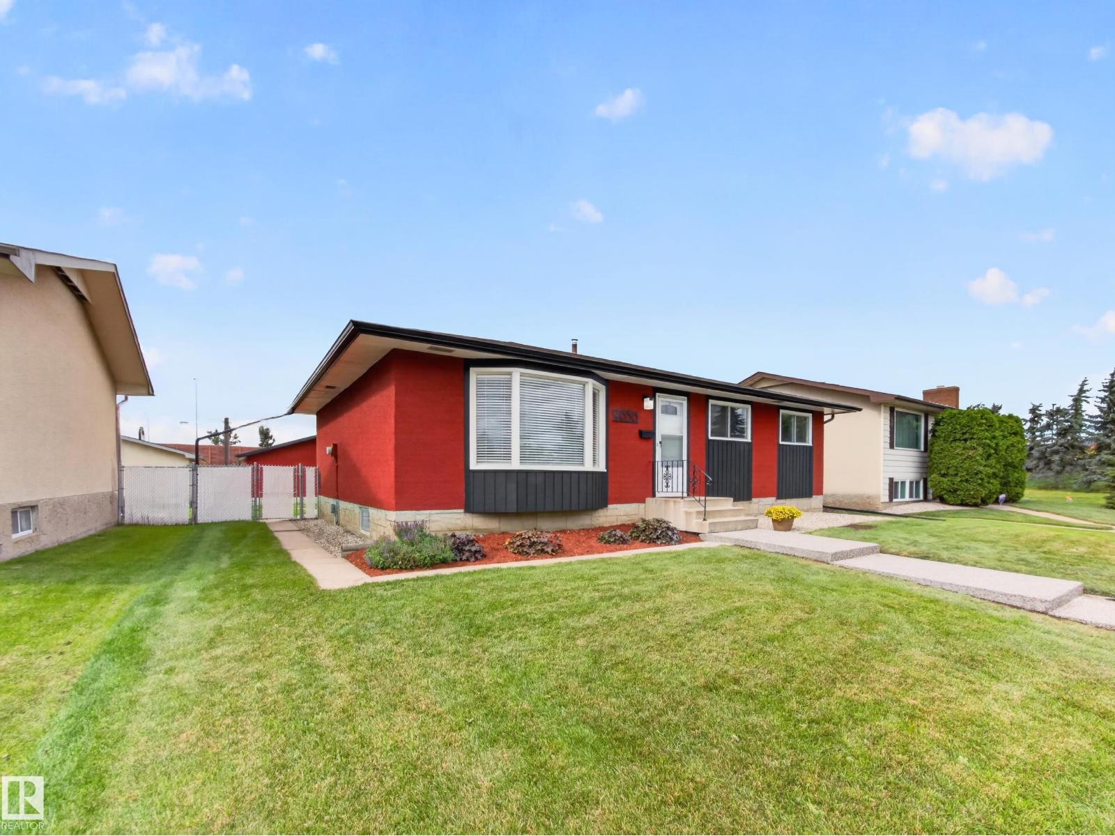 9836 169 ST NW - Image 57