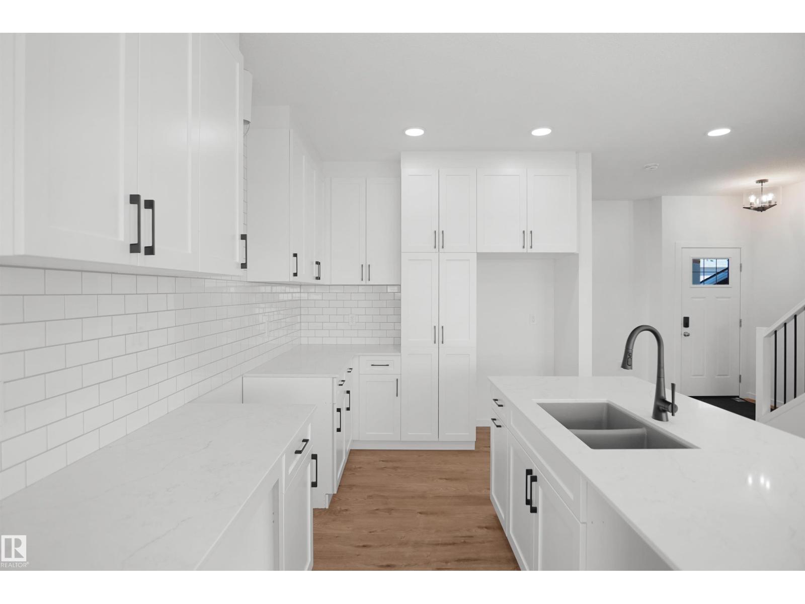 1433 9 ST NW - 14