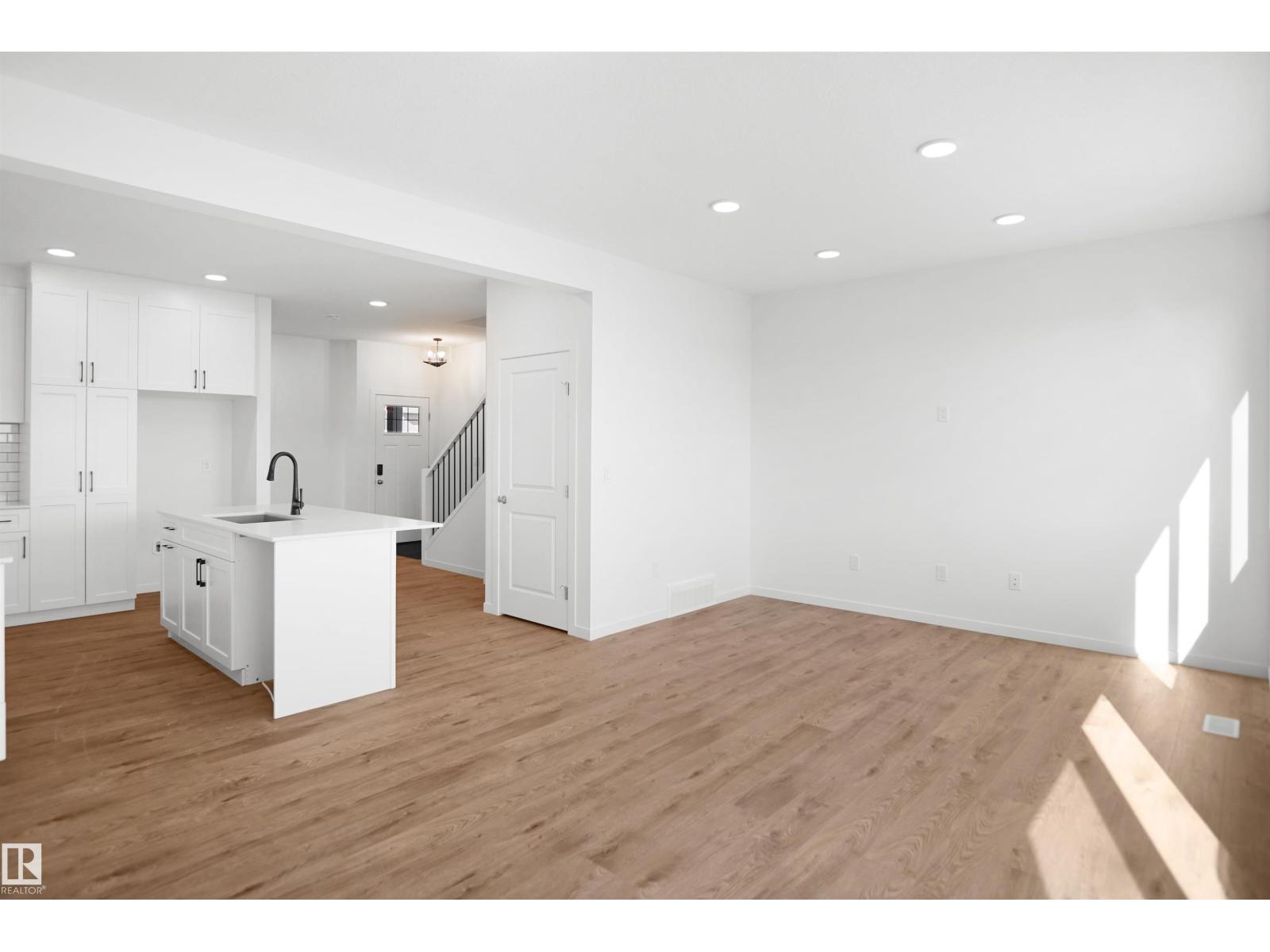 1433 9 Street NW, Aster — new duplex, photo 8