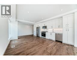 201, 110 18A Street NW - photo 4