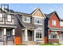 25 Masters Street SE - photo 1
