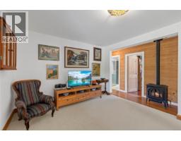 Dining room - 5212 Gainsberg Rd, Bowser, BC V0R1G0 Photo 11
