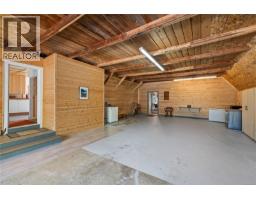5212 Gainsberg Rd, Bowser, BC V0R1G0 Photo 25