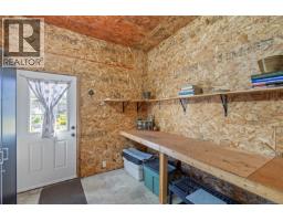 5212 Gainsberg Rd, Bowser, BC V0R1G0 Photo 33