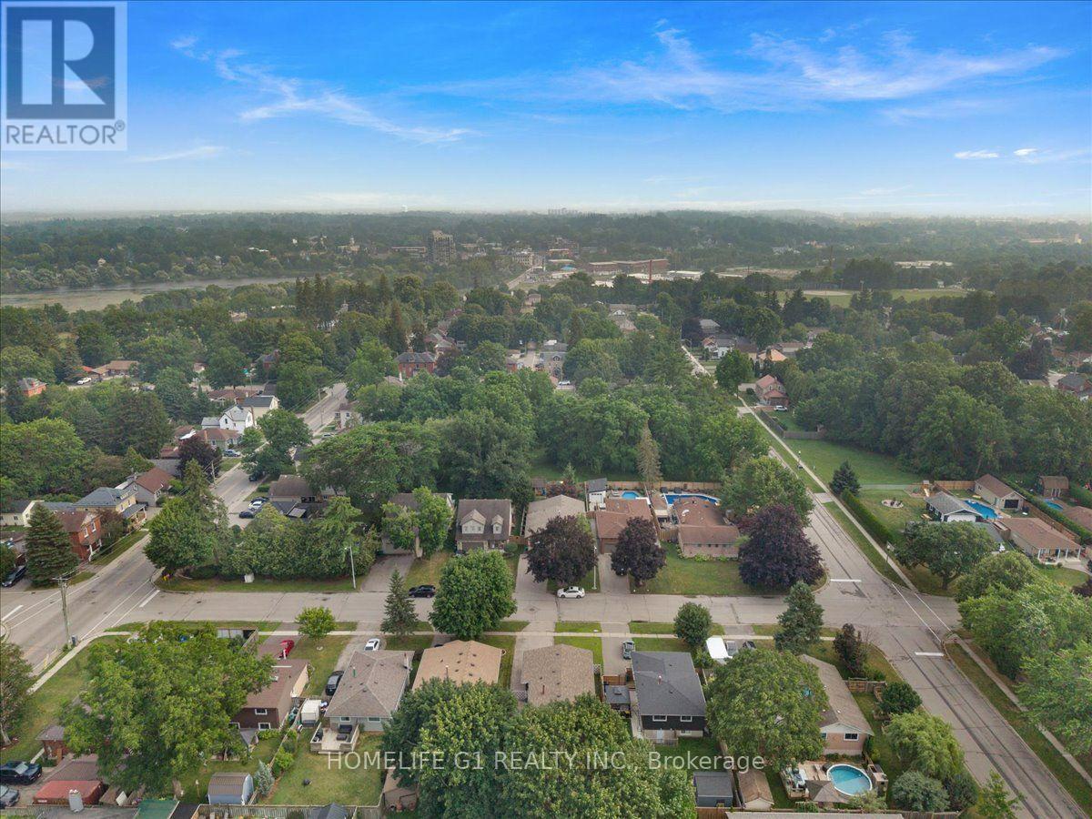 19 MILTON AVENUE W - Image 38