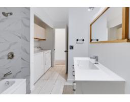 185 Rue Mutchmore, #8, Gatineau, QC J8Y3T8 Photo 16