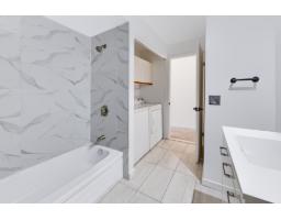 185 Rue Mutchmore, #8, Gatineau, QC J8Y3T8 Photo 17