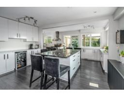 1130 Maple Street, White Rock, BC V4B4M6 Photo 11