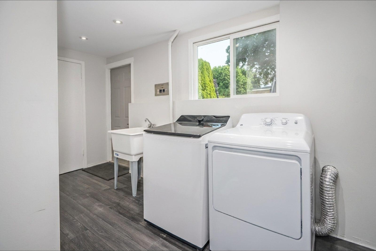 1130 MAPLE STREET, White Rock