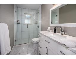 1130 Maple Street, White Rock, BC V4B4M6 Photo 18