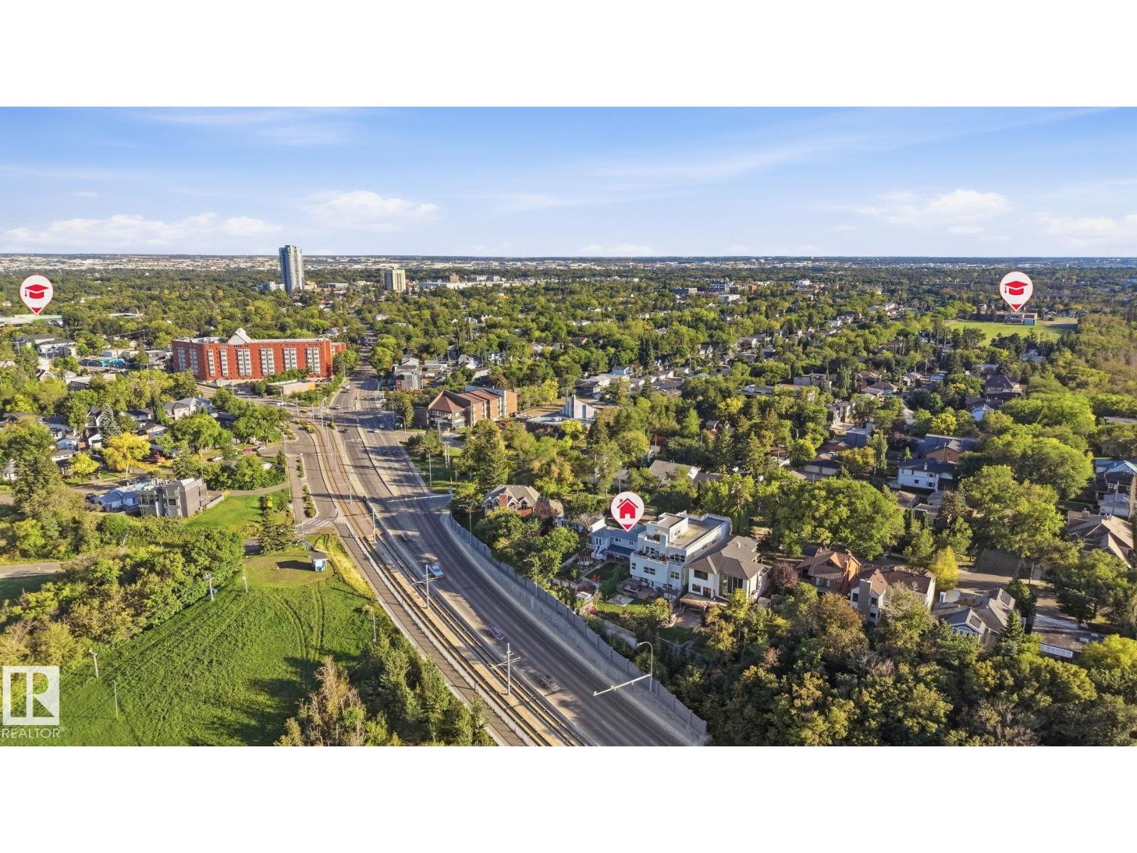 9520 95 AV NW - 49