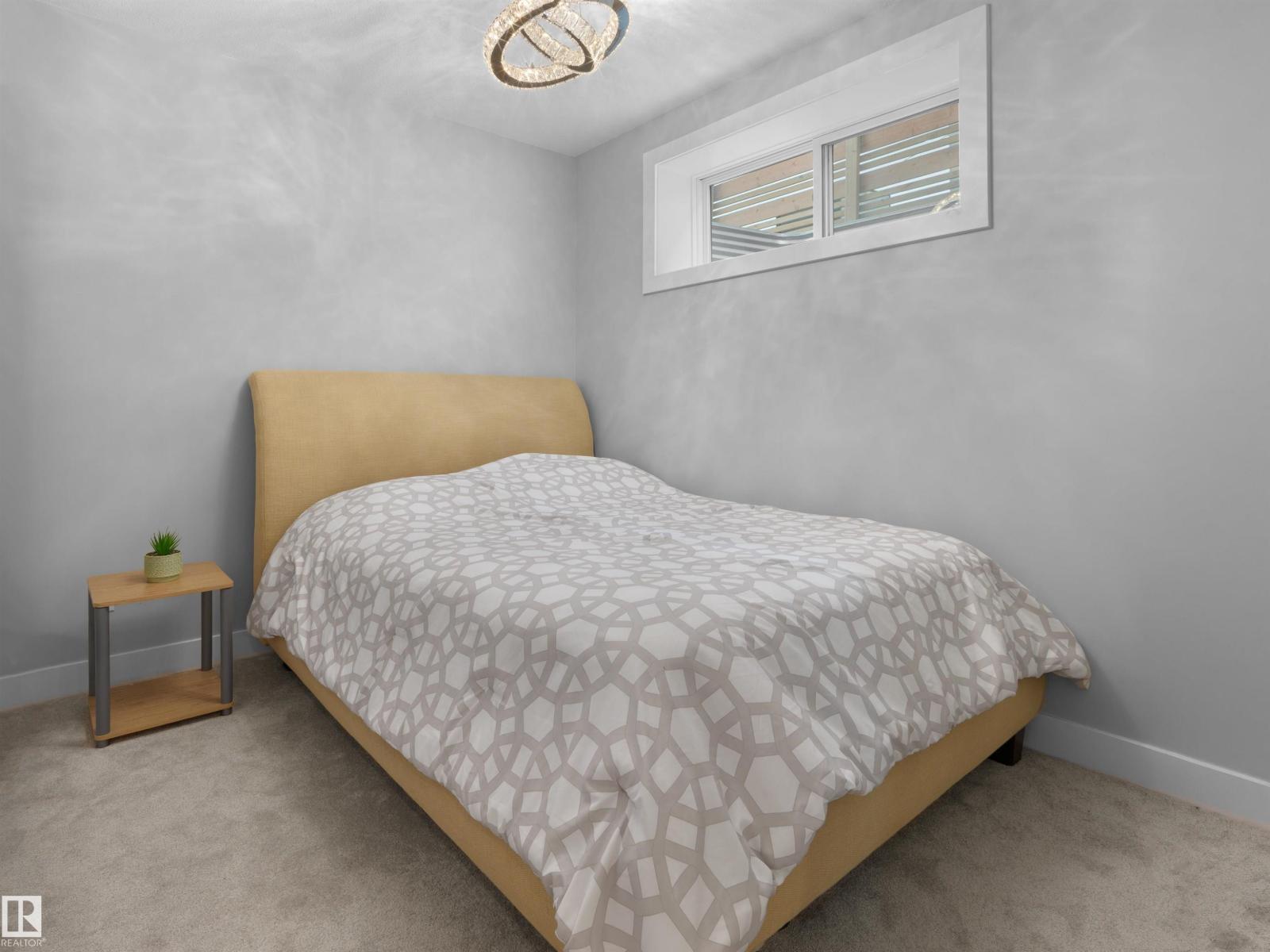 10926 72 AV NW - 37