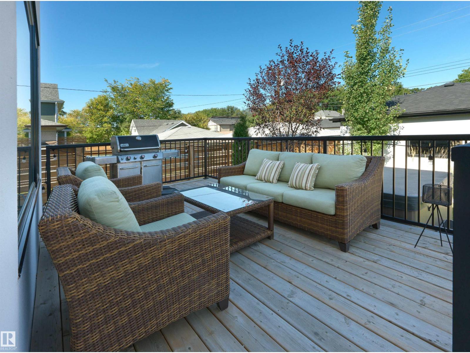 10926 72 AV NW - 41