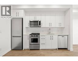 502, 110 18A Street NW - photo 4