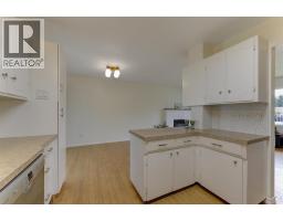 Primary Bedroom - 430 Perth Road, Kelowna, BC V1X3R4 Photo 12