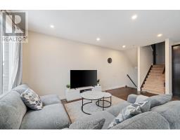 Foyer - 195 - 1960 Dalmagarry Road, London North, ON N6G0T8 Photo 8