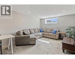 13 Panora View Nw, Calgary, AB T3K0R8 Photo 25