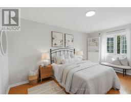33 Aspen Park Way, Whitby, ON L1N9M6 Photo 22