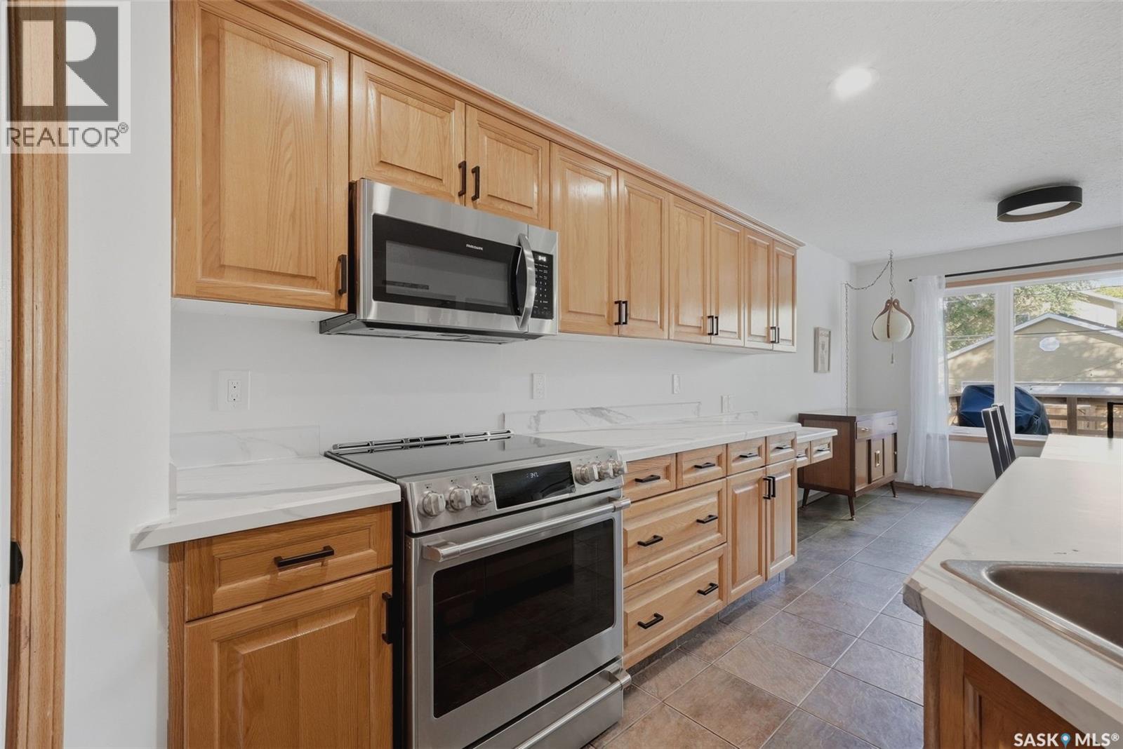 2641 Garnet STREET - 10