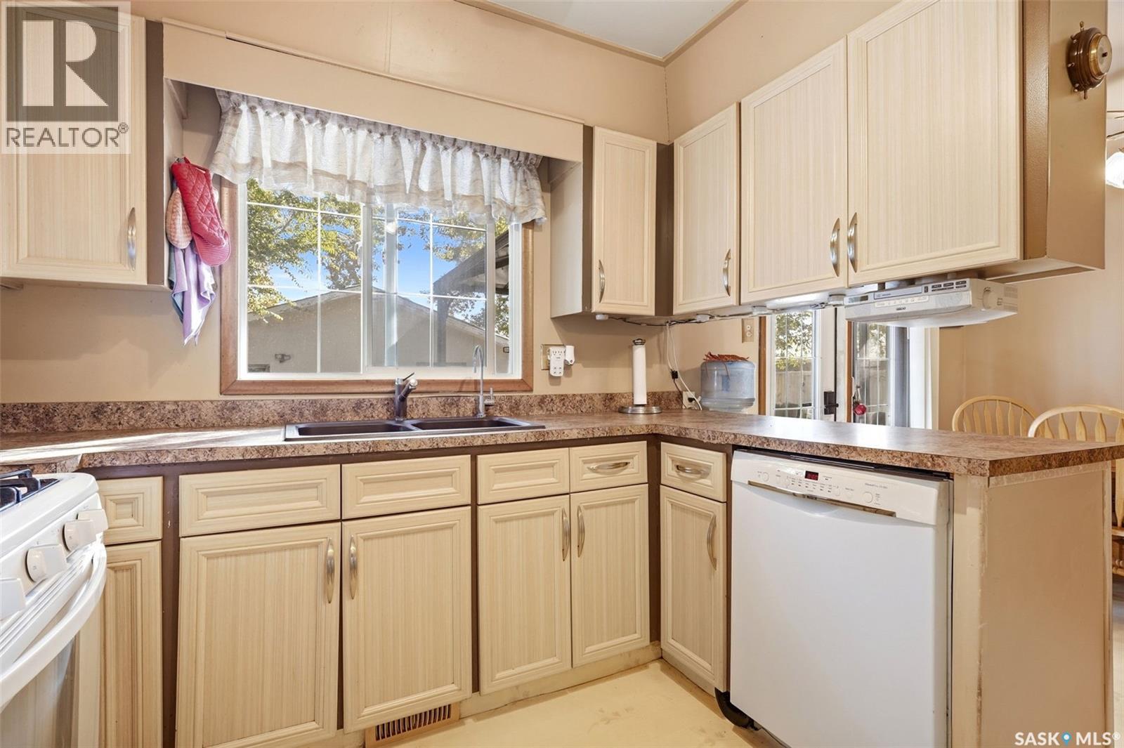 39 Kennedy CRESCENT, Regina — photo 9