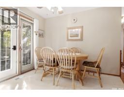 Den - 39 Kennedy Crescent, Regina, SK S4R6G3 Photo 10