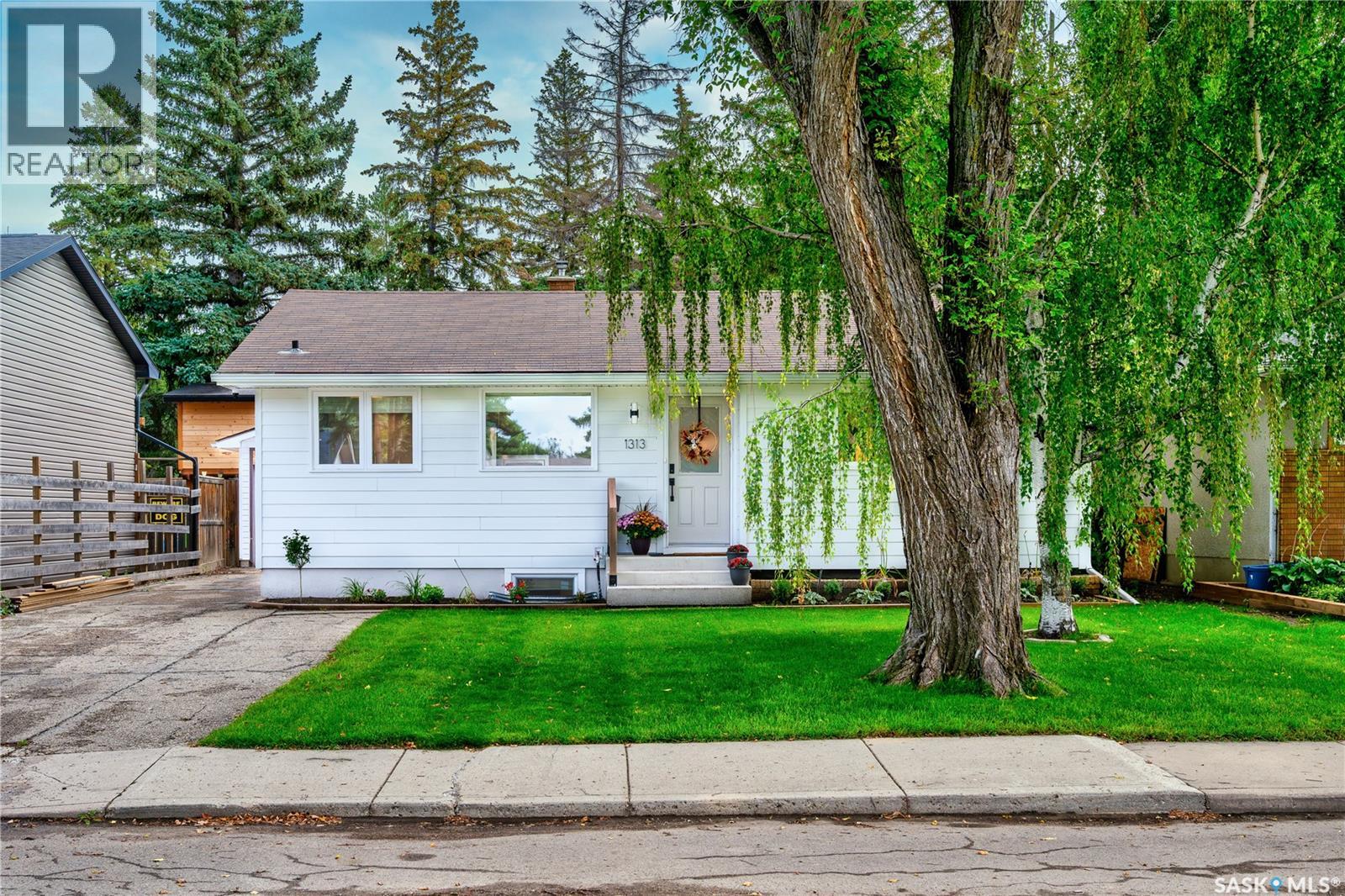 1313 Conn AVENUE - 30