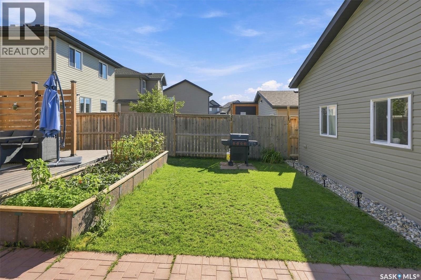 215 Coad MANOR, Saskatoon — photo 36
