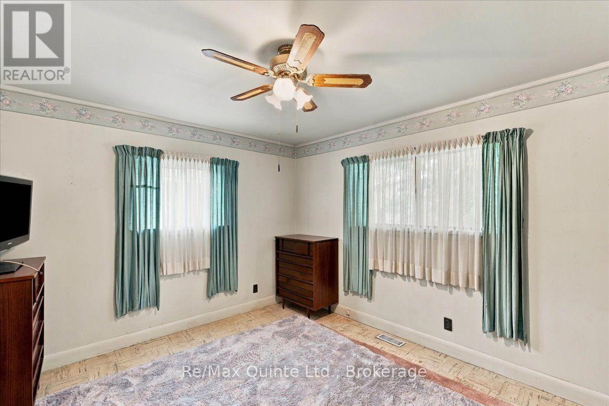 1B ROGERS STREET - 15
