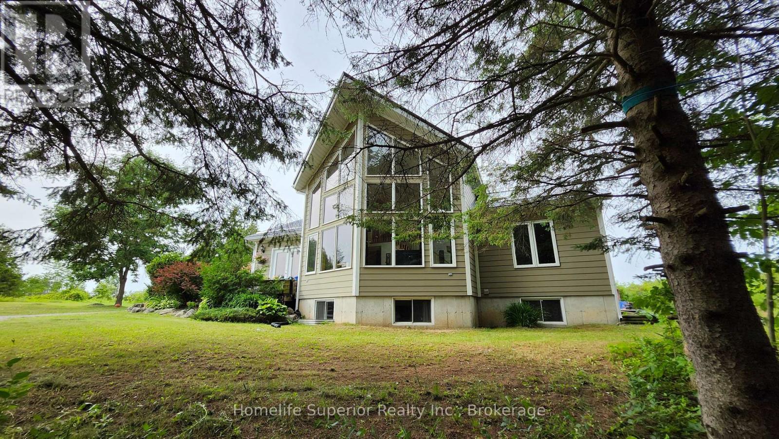 32 WILDROSE CIRCLE - 2