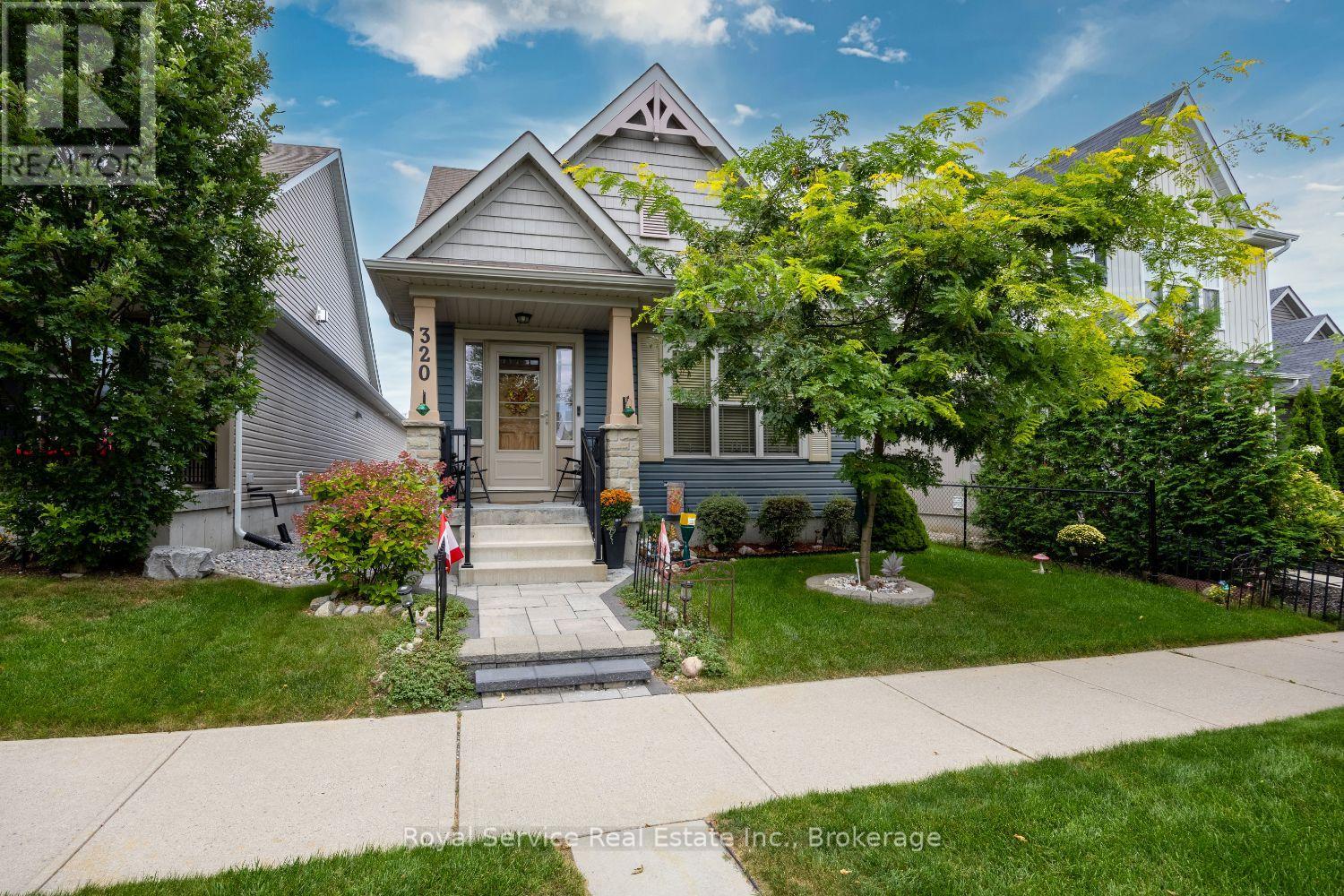 320 Strachan Street, Port Hope, Ontario, L1A0C8, Port Hope, Ontario — photo 2 of 5