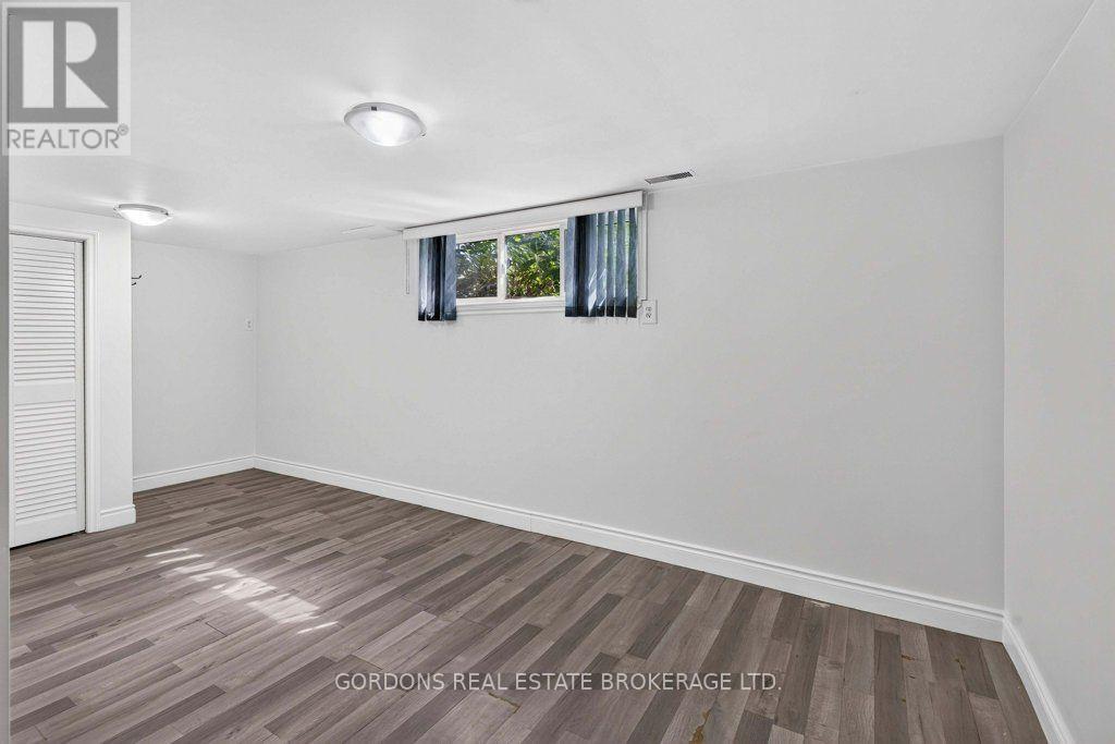 207 ROBERT WALLACE DRIVE - Image 43