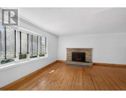 207 Robert Wallace Drive, Kingston, ON K7M1Y3 Photo 15