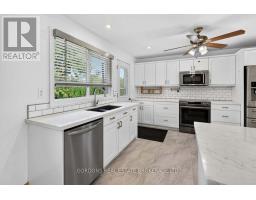207 Robert Wallace Drive, Kingston, ON K7M1Y3 Photo 23