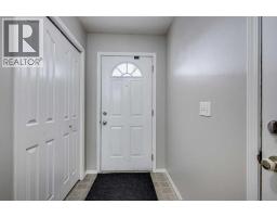 15 Kerry Wood Mews, Red Deer, AB T4N7B8 Photo 31