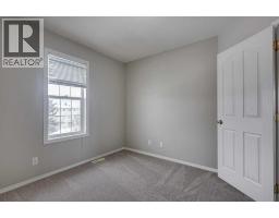 15 Kerry Wood Mews, Red Deer, AB T4N7B8 Photo 20
