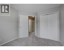 15 Kerry Wood Mews, Red Deer, AB T4N7B8 Photo 21