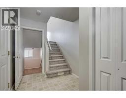 15 Kerry Wood Mews, Red Deer, AB T4N7B8 Photo 30